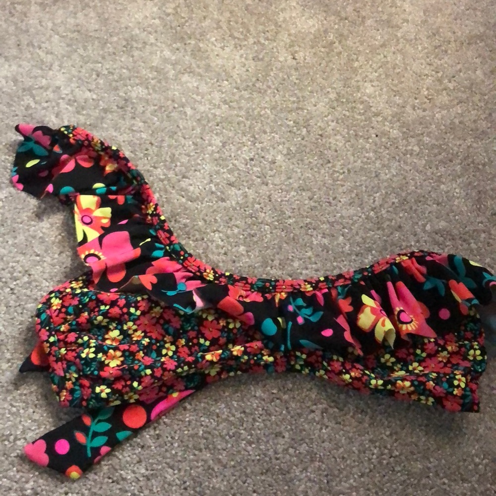 Black floral one shoulder bikini top